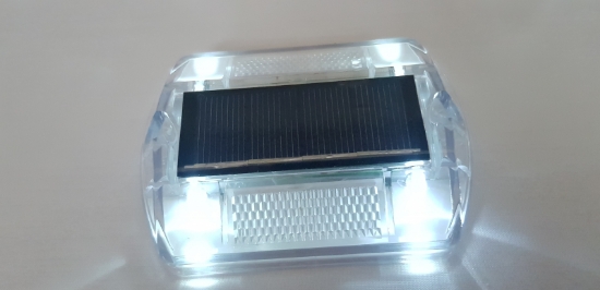 تصویر  چراغ چشم گربه ای سولار  Solar Road Stud     مدل AL – RS – A2